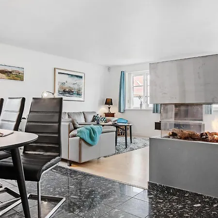 Holiday home Amazing In With Kitchen