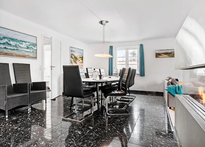 Amazing In With Kitchen